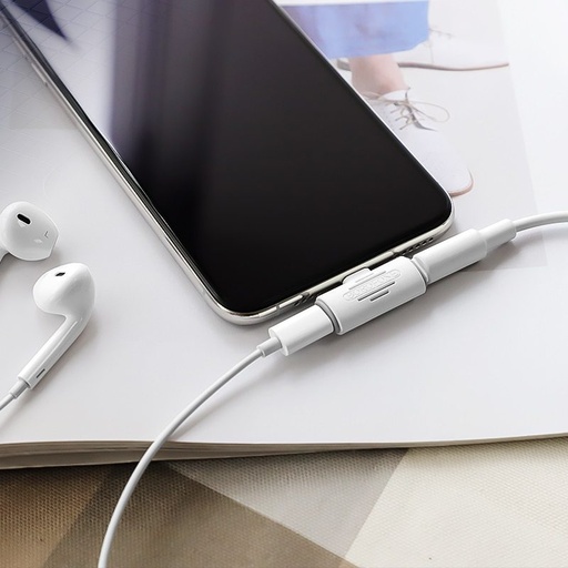 Borofone BV6 lightning distribuitor (lightning audio+lightning încărcător port), alb