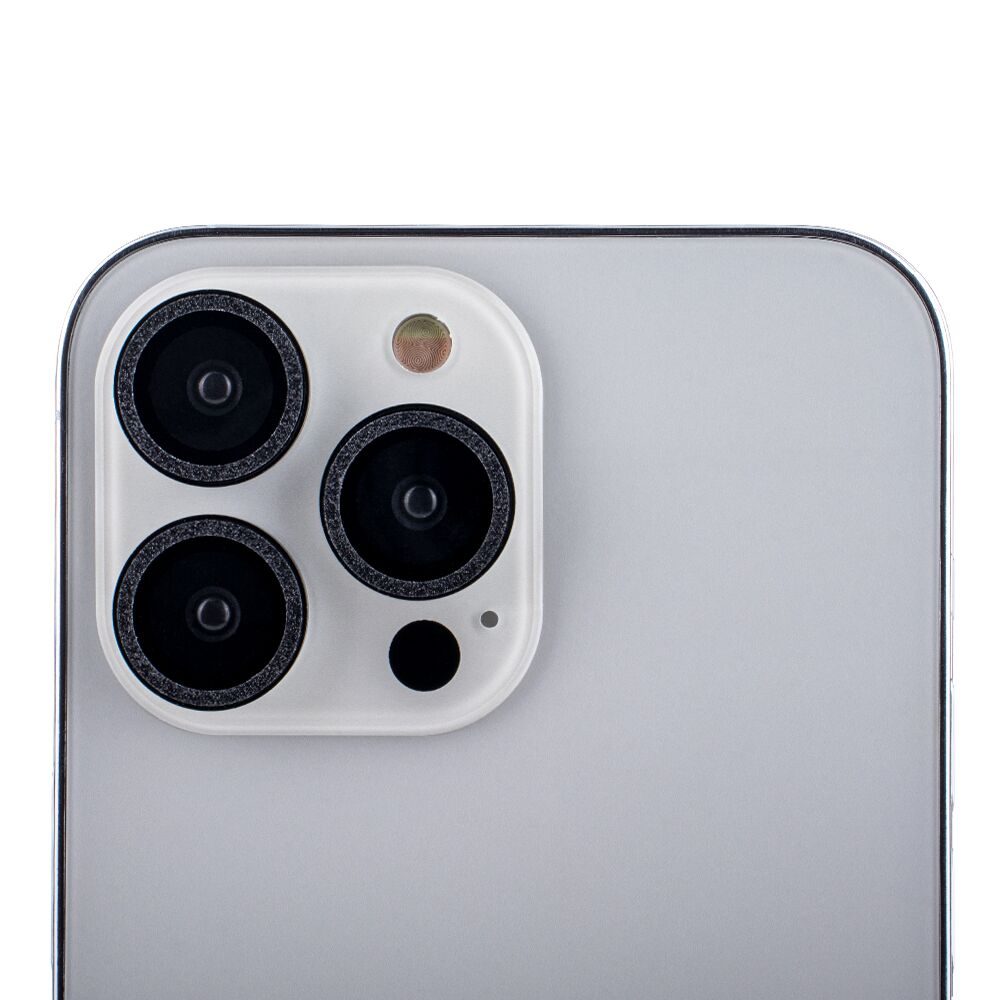 apple-iphone-15-glitter-kamera-vedo-fekete_2.jpg
